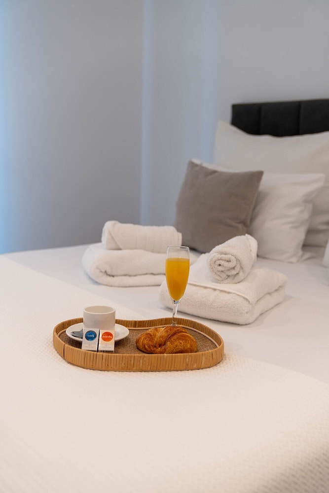 Apartment, 2 Bedrooms, Ocean View photo 2