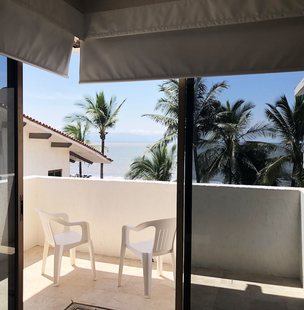 Suite, 1 Bedroom, Terrace, Sea Facing - Photo 15