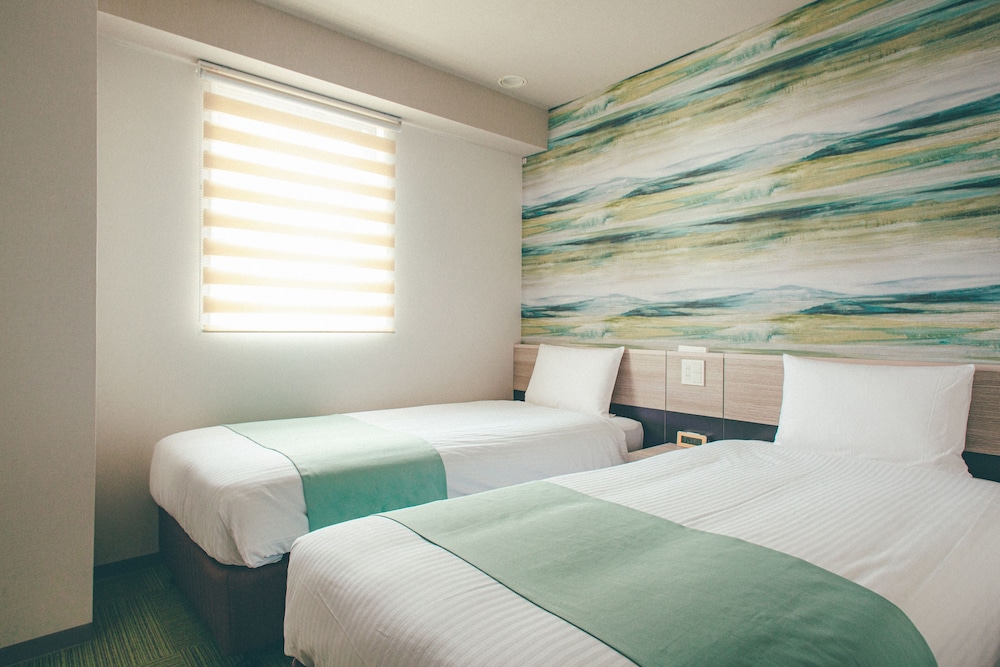Economy Twin Room, Non Smoking - Photo 1