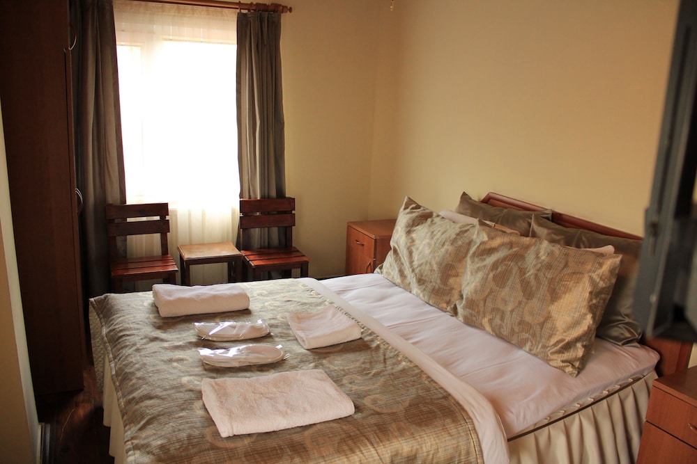 Standard Double Room, Lake View photo 3