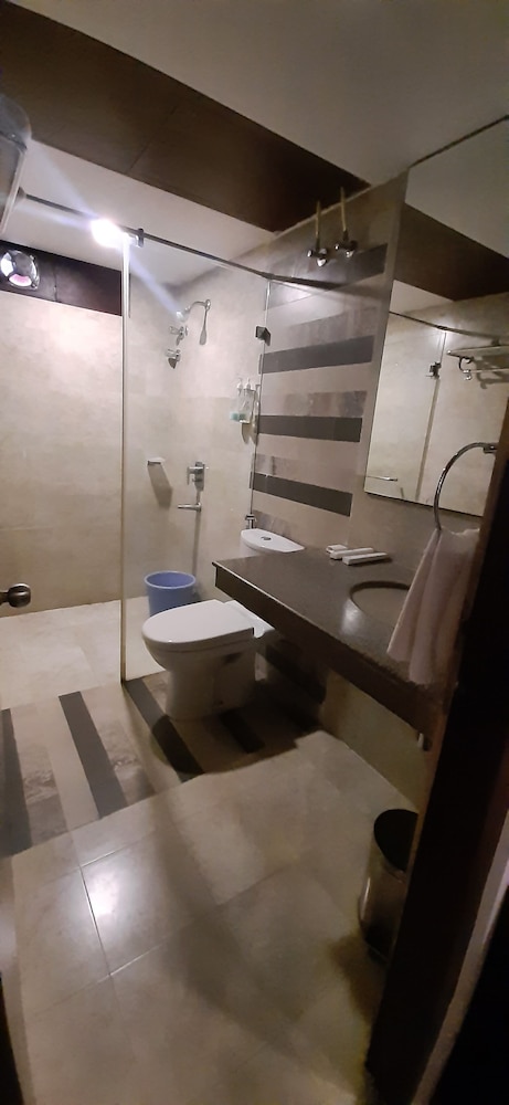 Deluxe Double Room - Photo 3