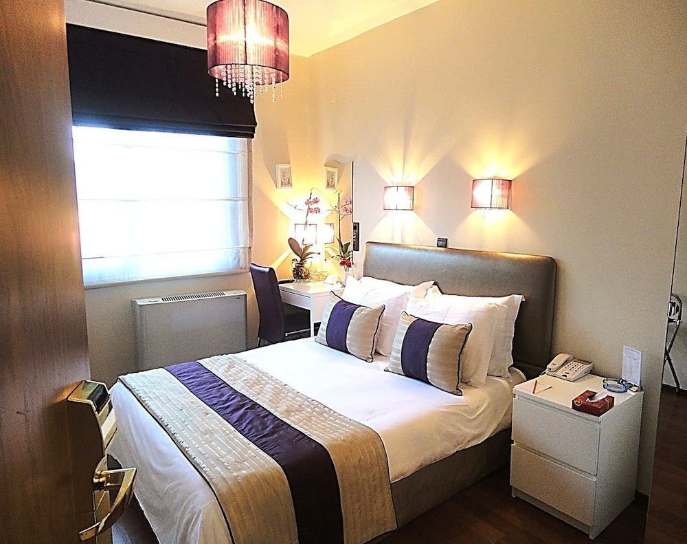 Comfort Room, City View photo 2