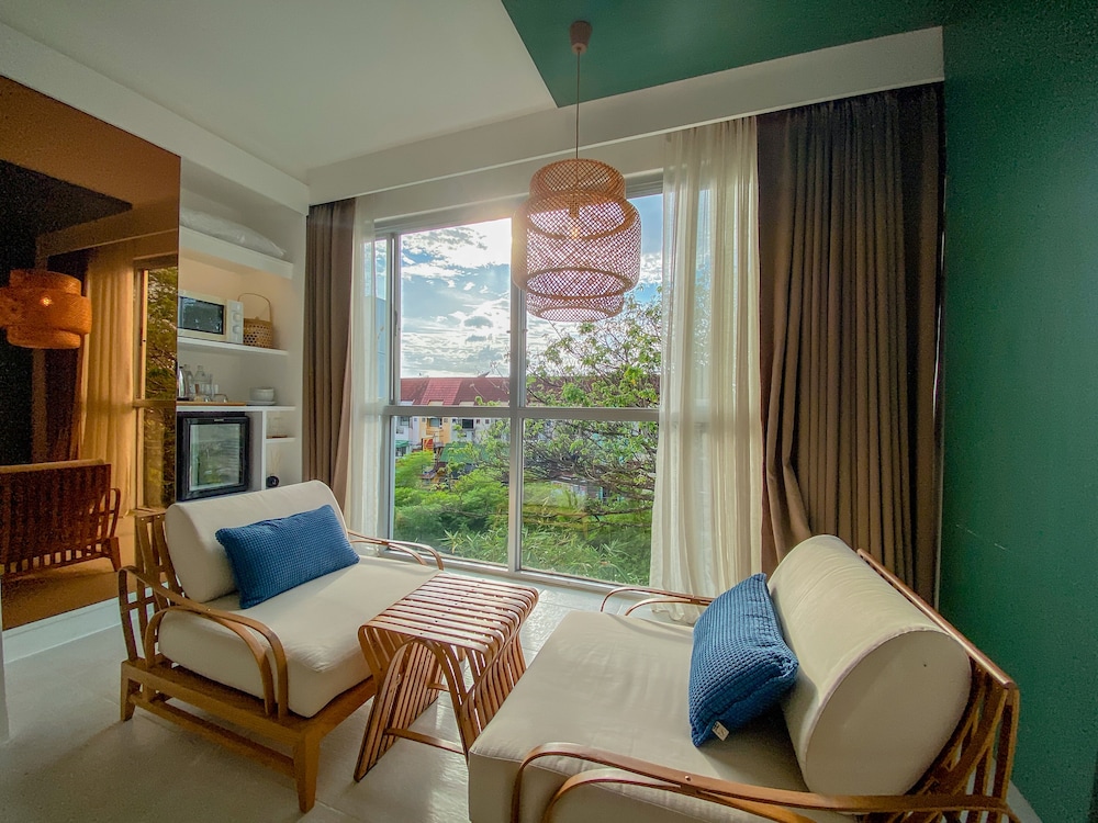 Executive Deluxe Room - Photo 15