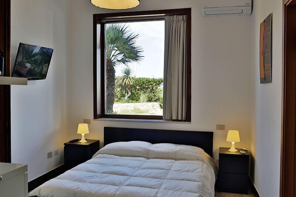 Double Room, Patio