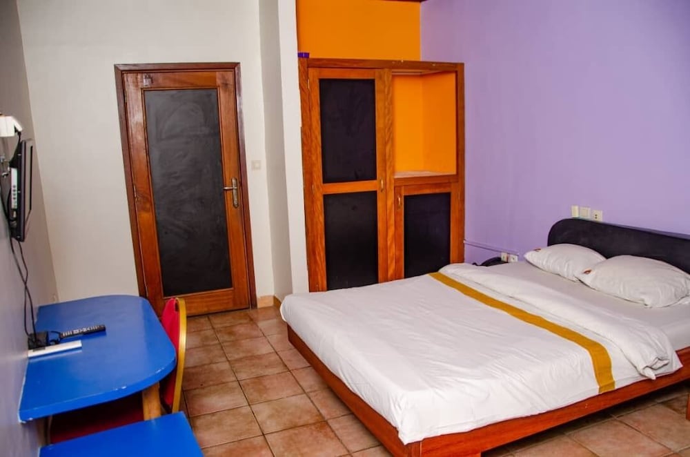 Standard Room, City View photo 3