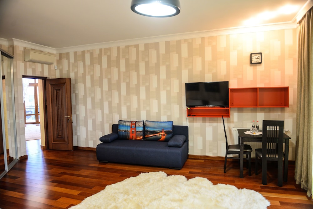 Junior Room, 1 Double Bed with Sofa bed photo 2