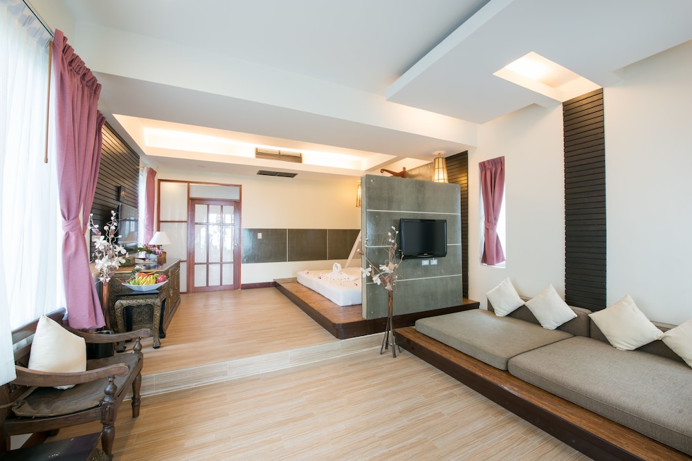 Villa, Beachside - Photo 11