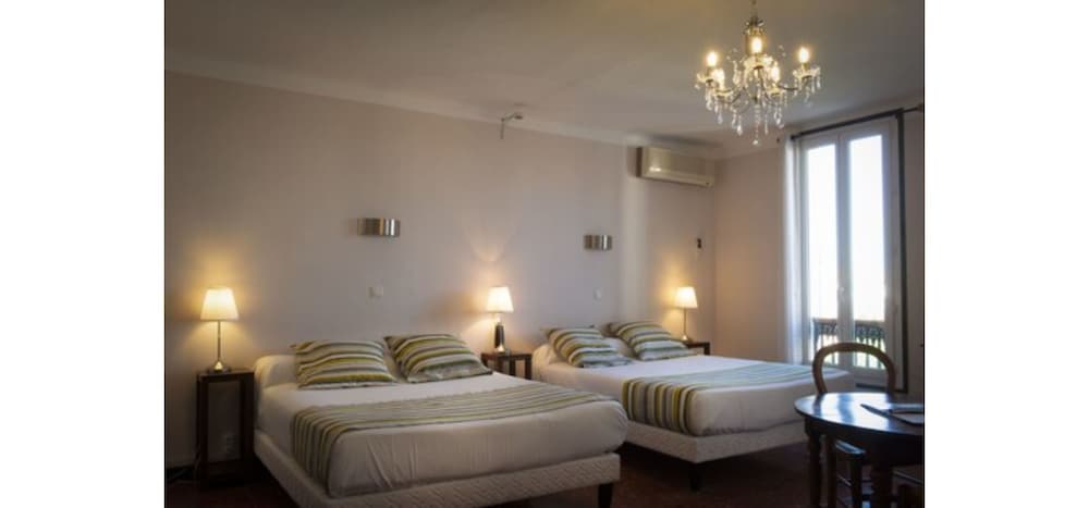 Quadruple Room photo 3