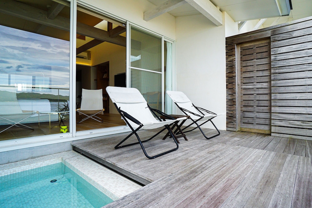 Ocean Villas, Outdoor Bath photo 3