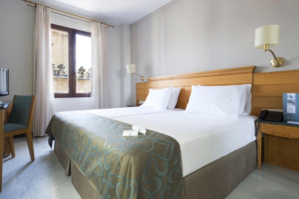 Superior Double Room Single Use - Photo 1