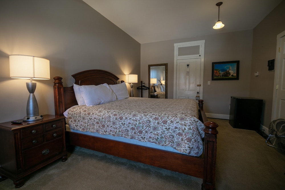 Signature Room (Historic Building, No Elevator) photo 2