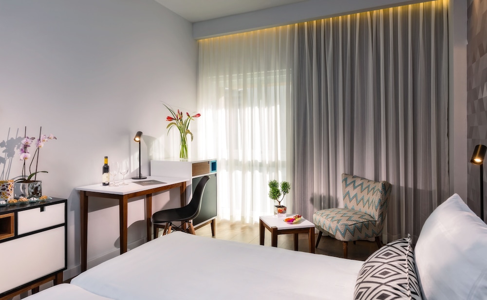 Superior Room, City View - Photo 8