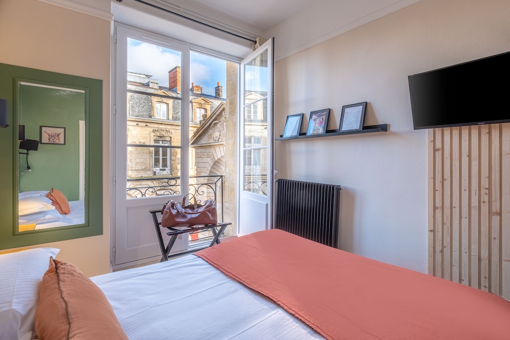Classic Room, Non Smoking, City View photo 3