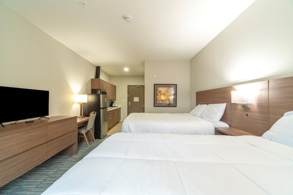 Room, 2 Queen Beds, Non Smoking photo 3