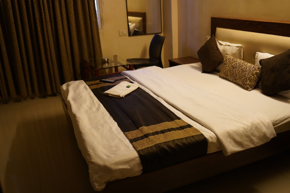 Standard Room - Photo 11