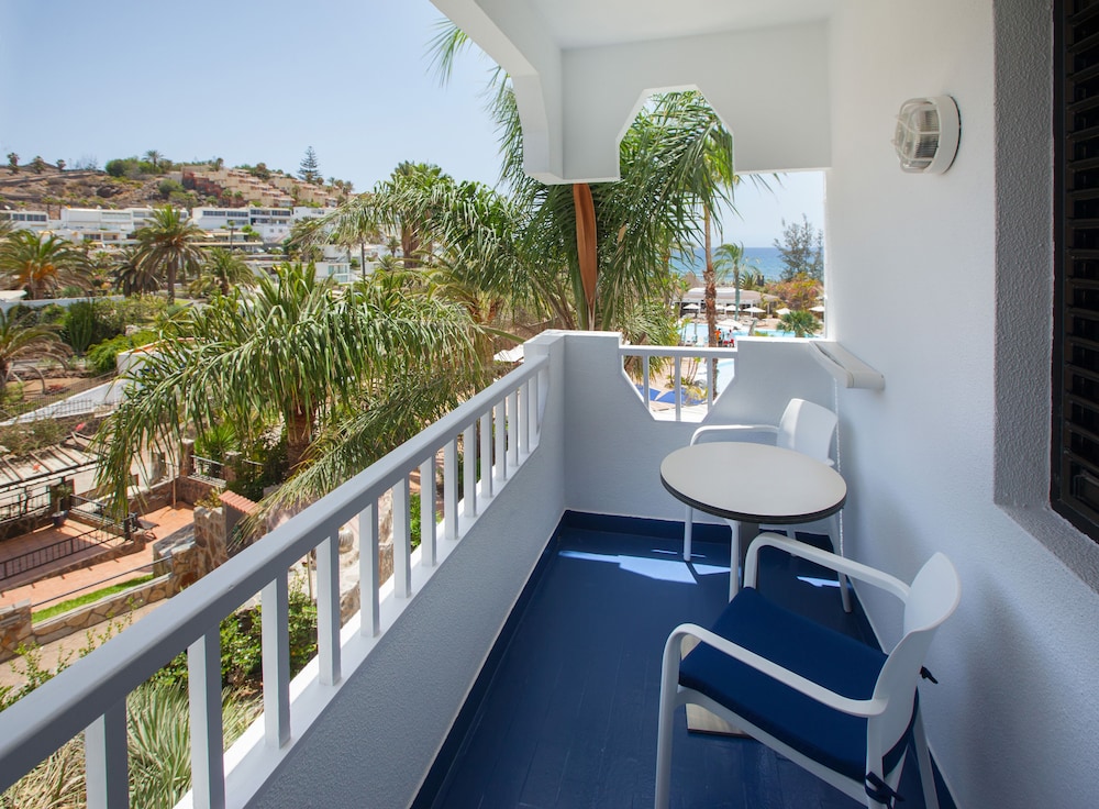 Junior Suite, Balcony - Photo 4