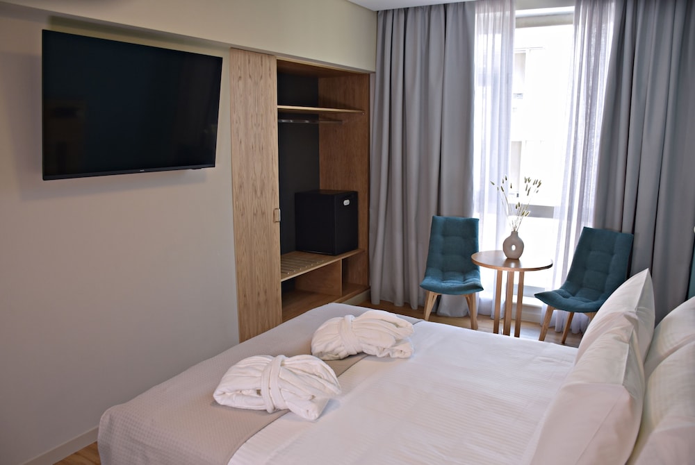 Superior Double or Twin Room photo 2