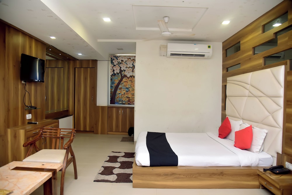 Luxury Room - Photo 10