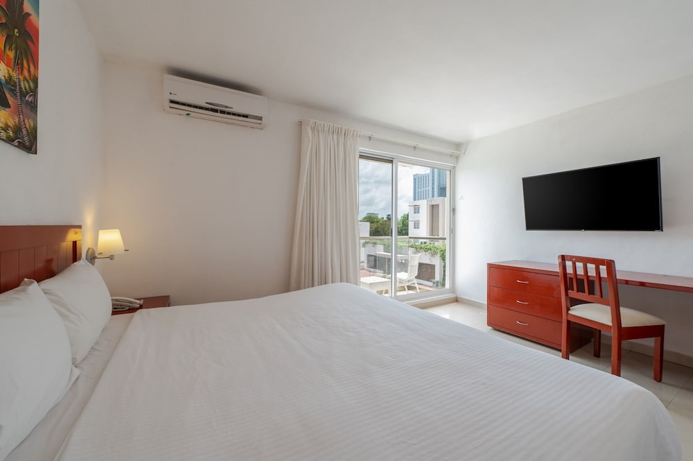 Standard Room, 1 Bedroom - Photo 2