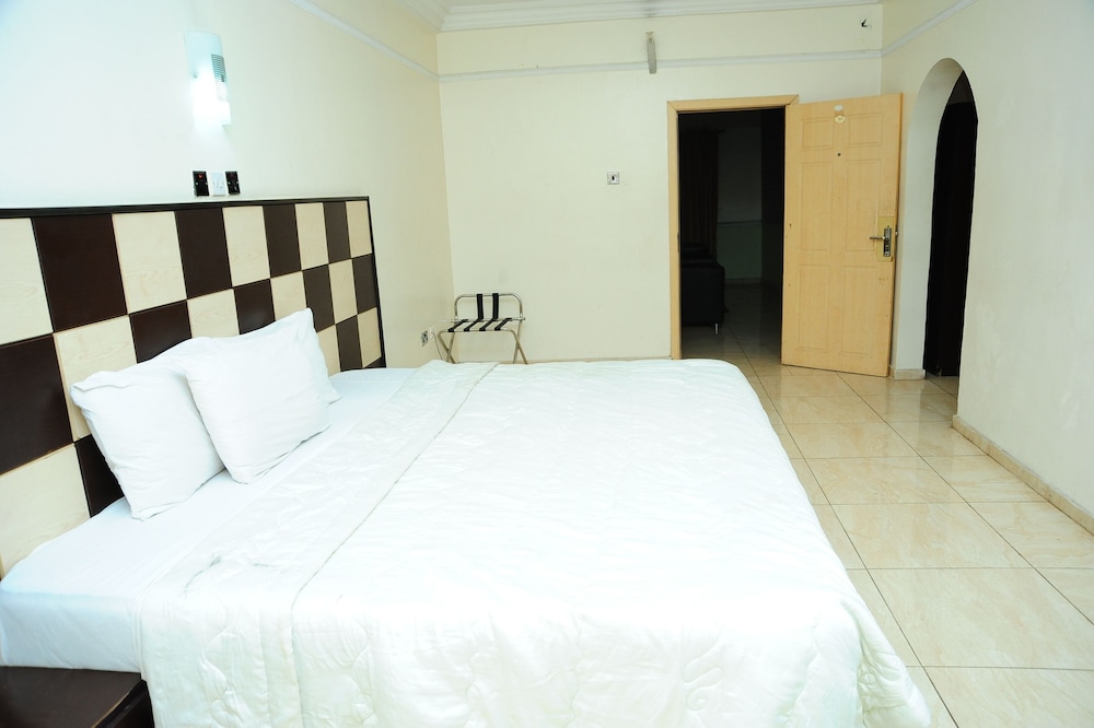 Executive Suite photo 3