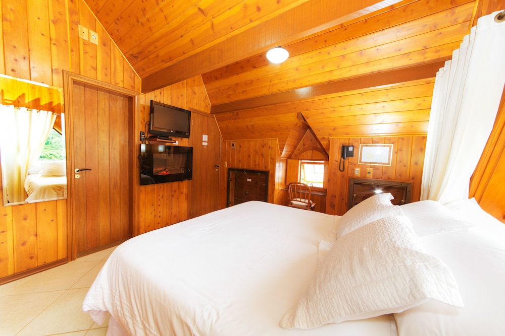 SUITE JUNIOR DUPLEX COM HIDROMASSAGEM (FEITA PARA AMAR) photo 3