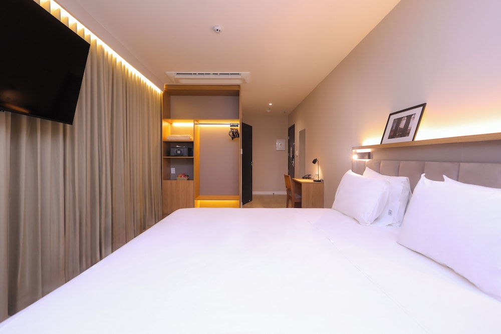 Deluxe Double Room photo 3