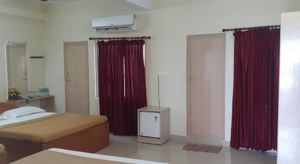 Standard Room - Photo 8