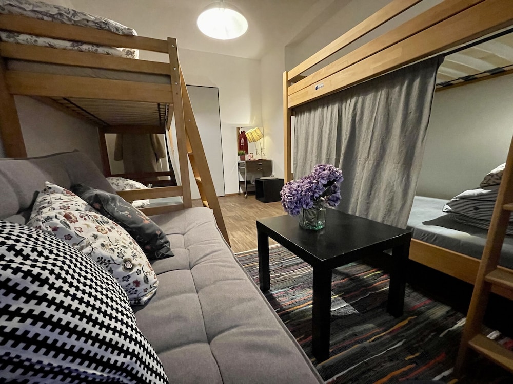 (Individual) Aquarius - Female Only Dormitory (Max 4 people) photo 2