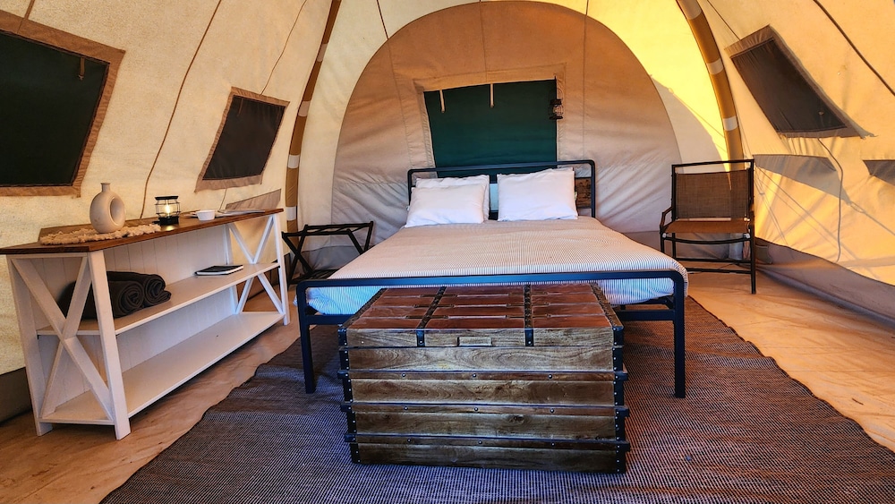 Economy Tent photo 2