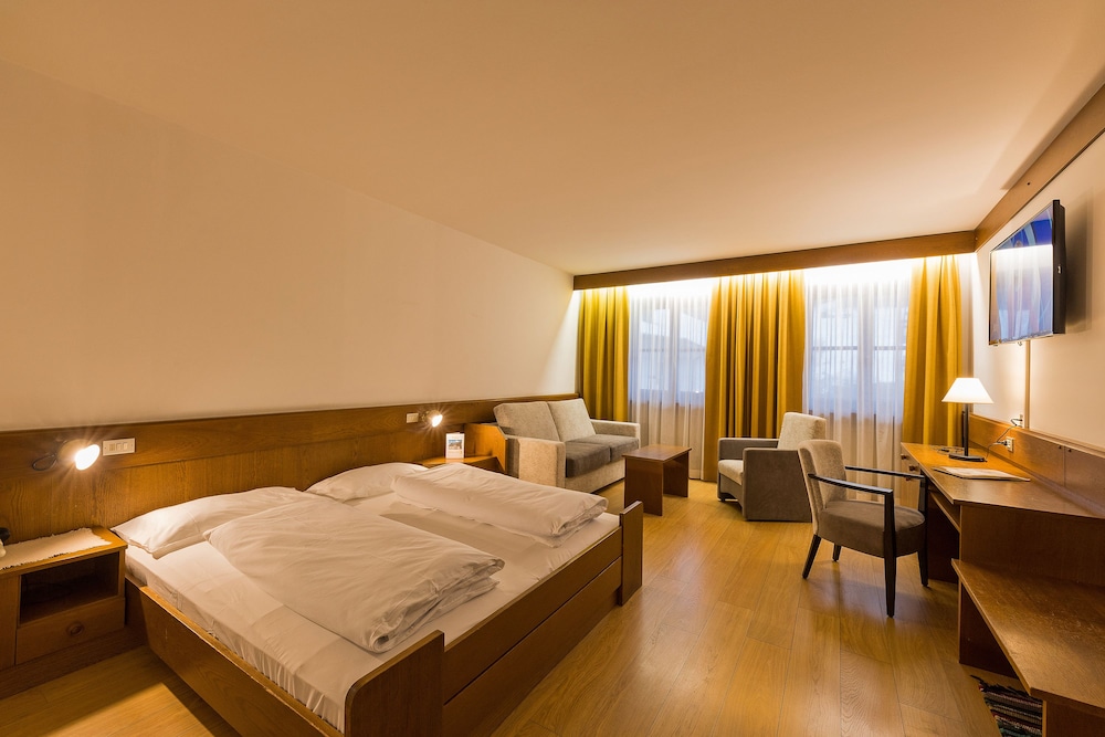 Superior Double Room photo 2