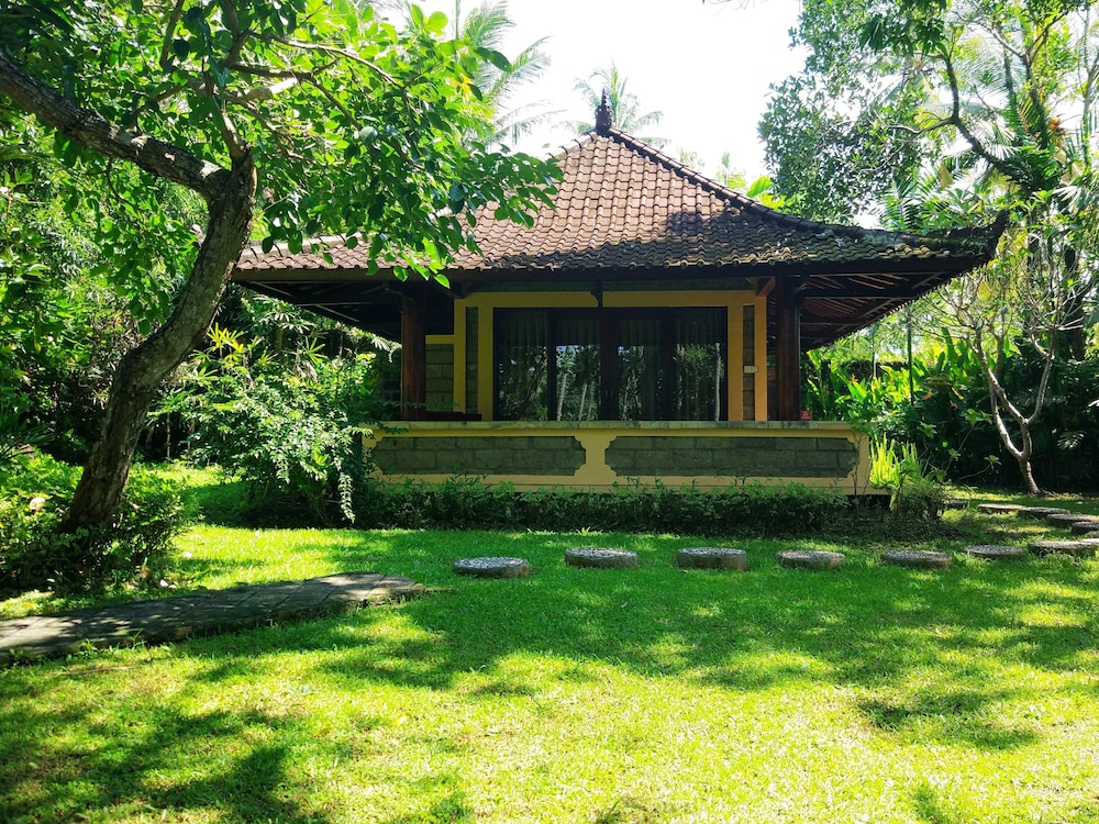 One Bedroom Villa with Garden View - Photo 2