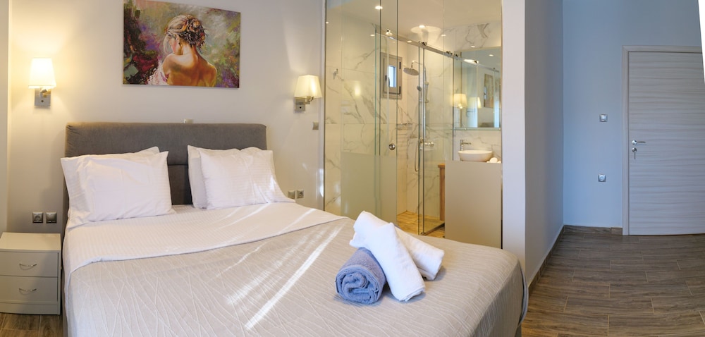 Villa photo 1