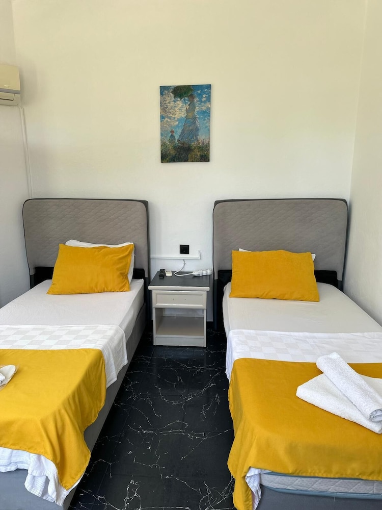 Classic Single Room photo 3