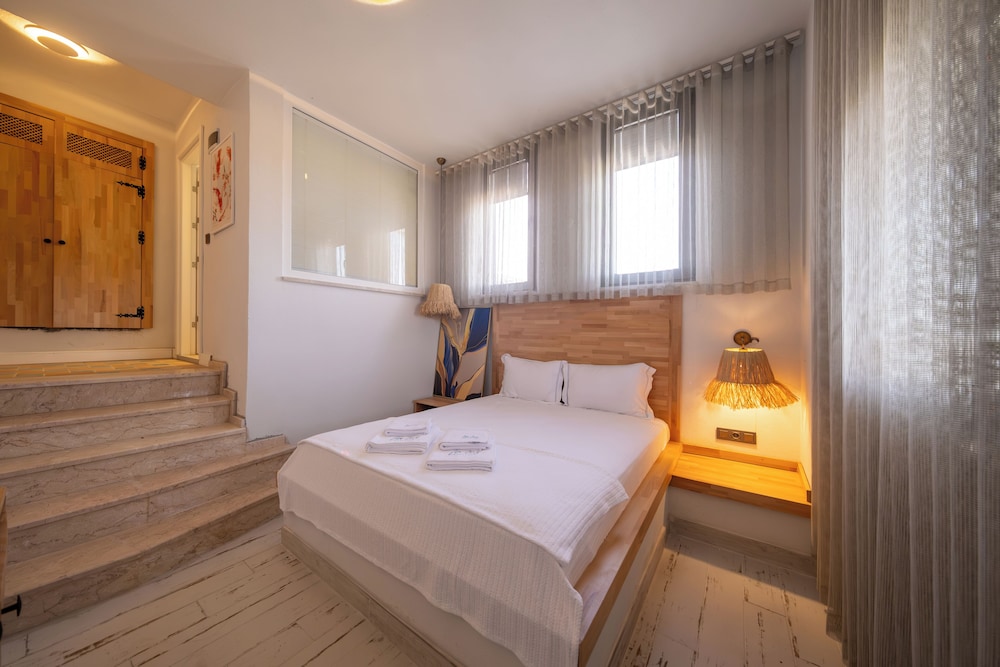 Comfort Suite, Sea View