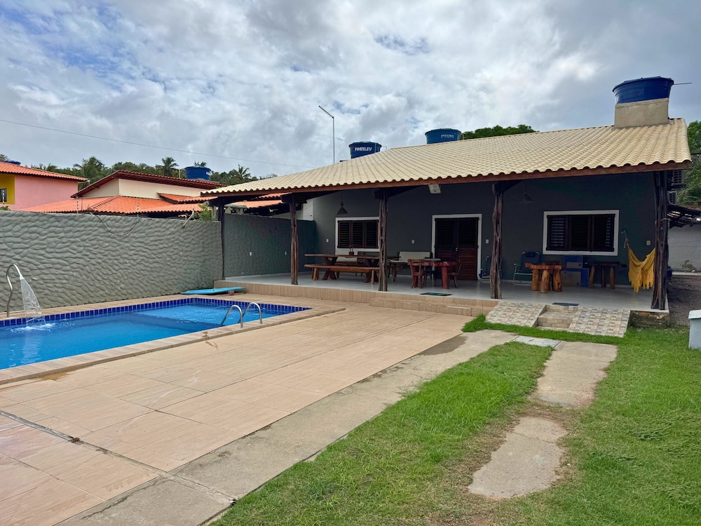 Villa photo 2