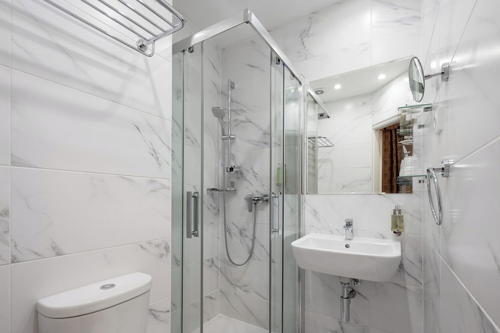 Deluxe double room with 1 extra - Photo 8