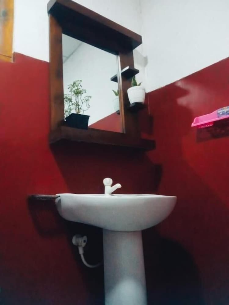 Basic Double Room, Balcony, Lake View