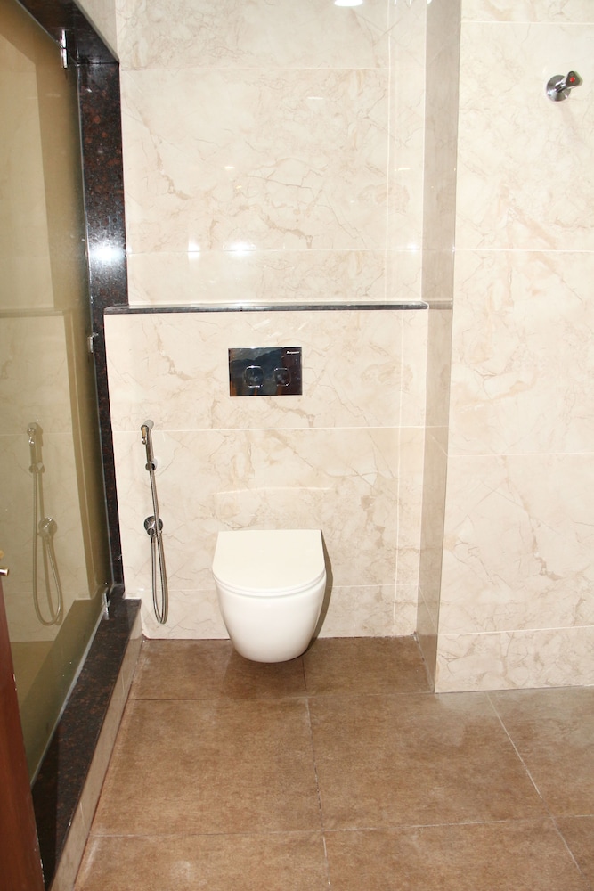 Deluxe Double or Twin Room, Non Smoking photo 2