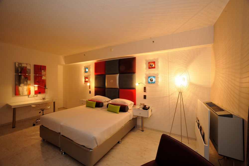 Classic Twin Room photo 2