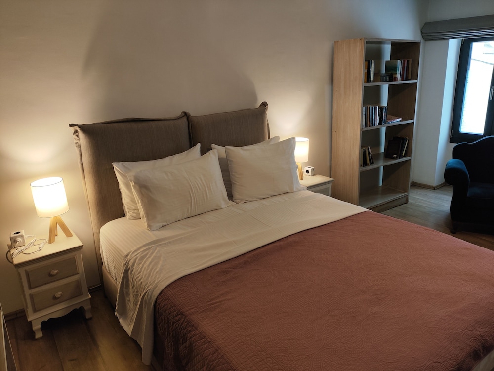 Superior Apartment, 2 Bedrooms, City View
