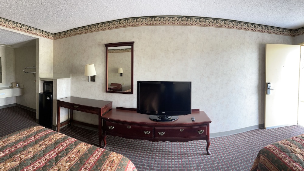 Standard Room, 2 Double Beds, Non Smoking photo 1