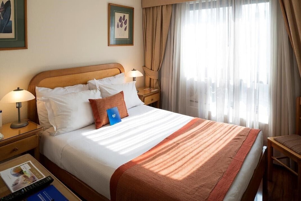 Standard Double Room, 1 Queen Bed - Photo 3