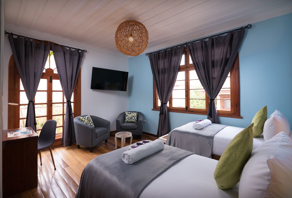 Superior Double Room, 1 King or 2 Twins, Garden View