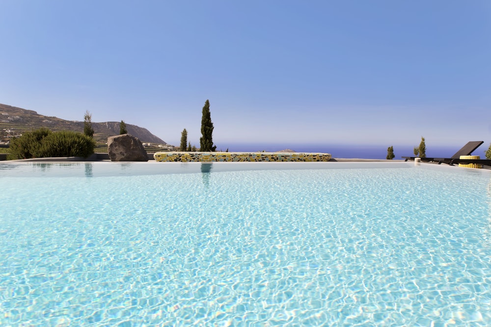 Chelona Villa 2 Bedrooms, Private Pool