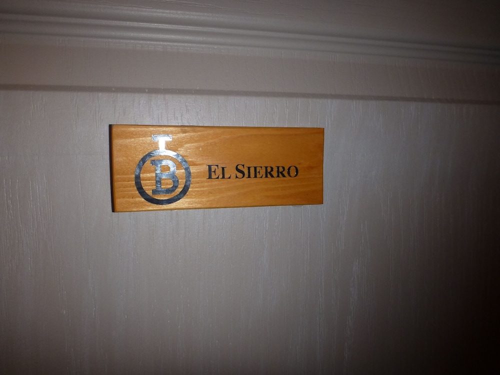 Family Suite, Private Bathroom (El Sierro) photo 2