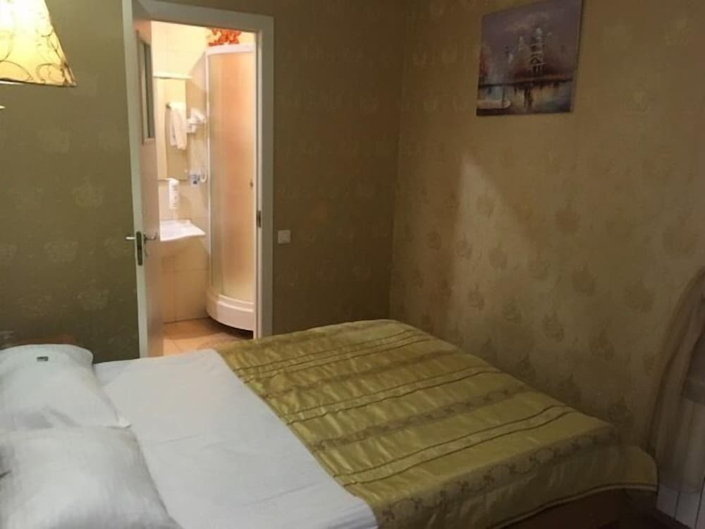 Economy Double Room, 1 Bedroom photo 2
