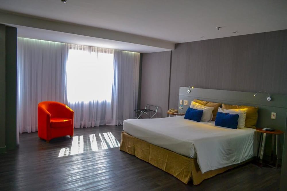 Superior Room, 1 Queen Bed - Photo 6