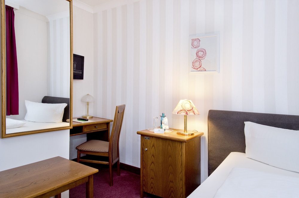 Basic Single Room (incl.3.50€ Energy Fee p.pers./p.night) photo 3
