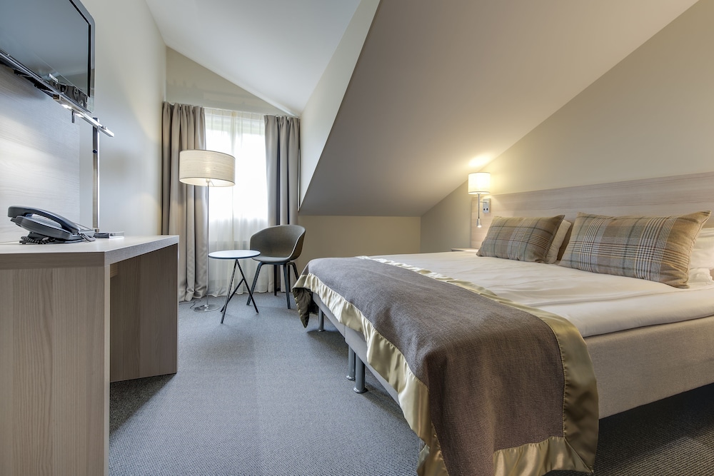 Scandinavian Single or Double Room