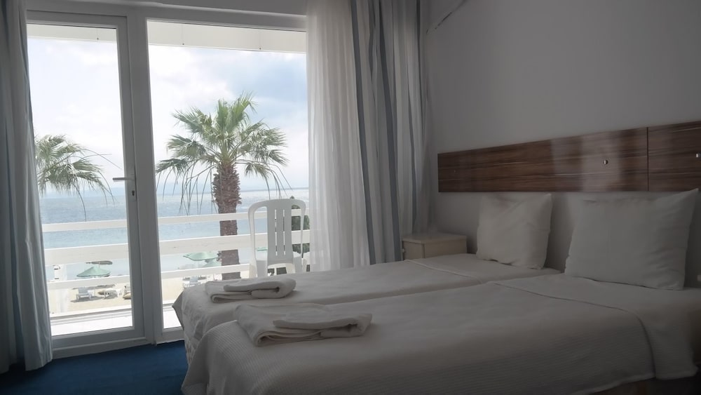 Standard Double Room, Sea View photo 1